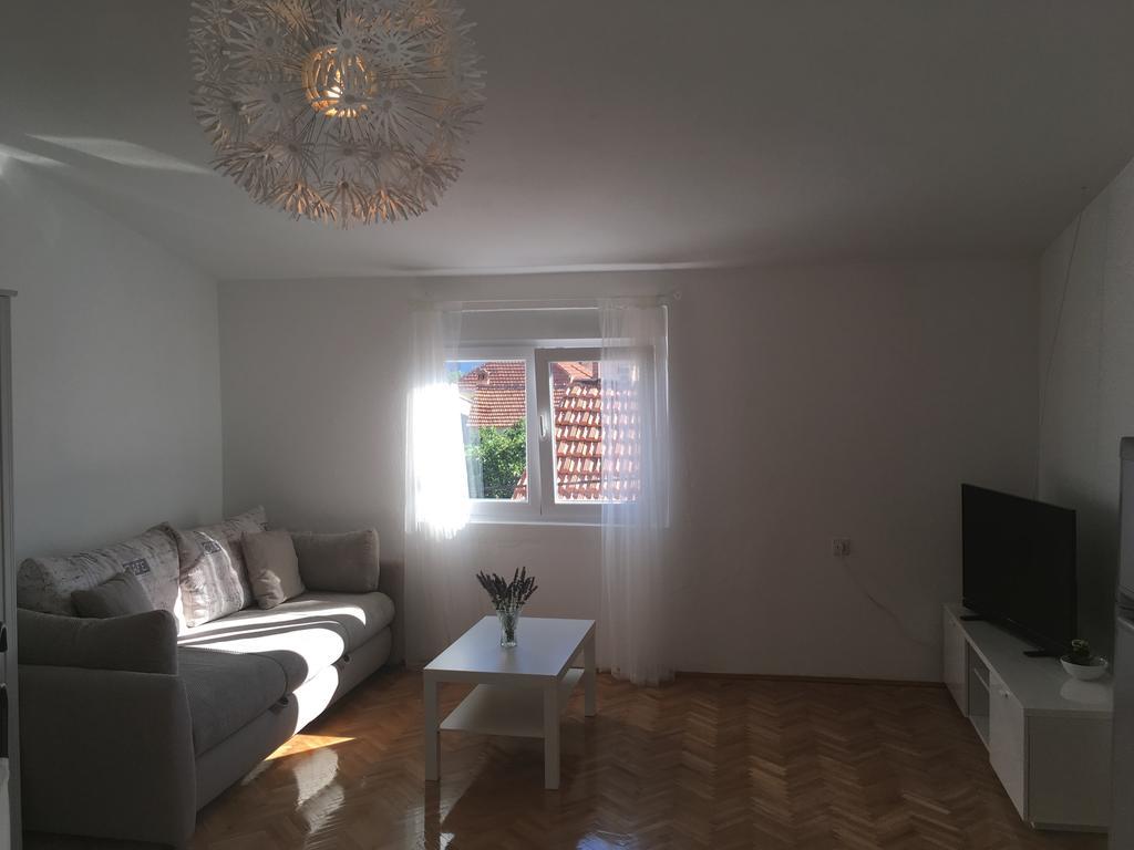 Centre Apartment Božava 外观 照片
